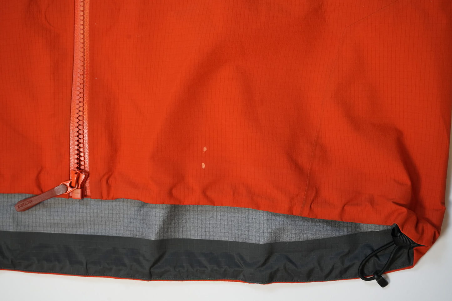 ARC'TERYX BETA AR PRO GOR-TEX JACKET ORANGE SIZE M
