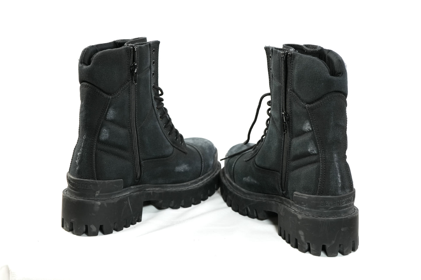 BALENCIAGA STRIKE BOOTS BLACK Size 42