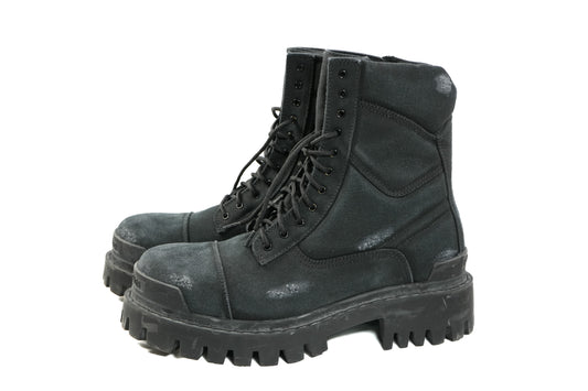 BALENCIAGA STRIKE BOOTS BLACK Size 42